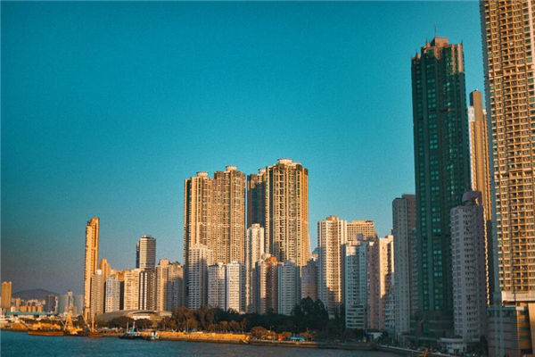 楼房外面风水大忌(楼房四周风水讲究)插图