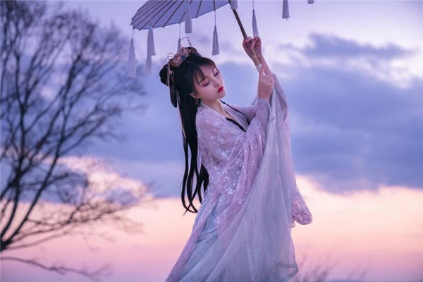 脸上的痣长毛拔了会干嘛(脸上的痣长毛了可以拔吗)插图