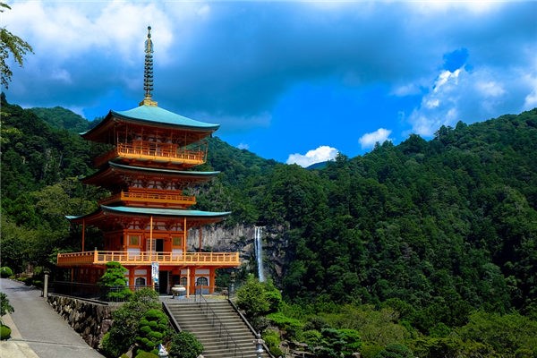 2022年农历9月适合去寺庙日子 2022年阴历九月份适合去拜寺庙的日子插图