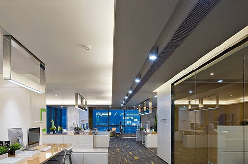 日柱平地木2022年运势 日柱路旁土与日柱平地木插图