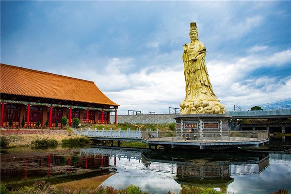 2022年农历12月去寺庙的好日子插图