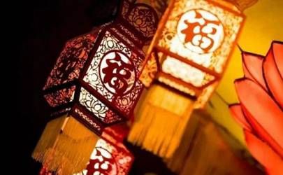 属蛇富豪几月出生最多 属蛇天生富豪命的出生月份插图