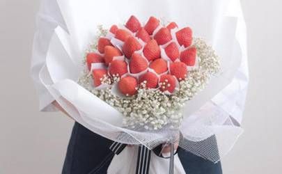 女命带食神长相漂亮吗 女命有四个食神长相插图