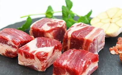 八字乙未日与庚辰日的婚配表和婚姻状况插图