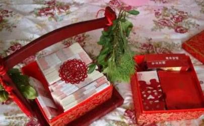 八字丁未日与丙戌日的婚配表和婚姻状况插图