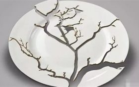 梦见装着菜的盘子掉地上碎了什么意思缩略图 梦见装着菜的盘子掉地上碎了什么意思缩略图