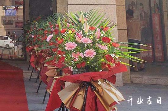 2024年十月初四能不能开工_可以开工做生意吗插图1