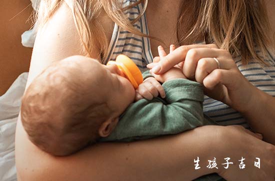 农历正月属猪剖腹产黄道吉日_2025属猪农历正月剖腹产吉日一览表插图1
