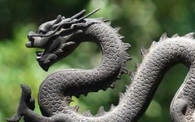 属龙人2025年不可错过的贵人,2025年属龙人的最佳贵人是谁缩略图 属龙人2025年不可错过的贵人,2025年属龙人的最佳贵人是谁